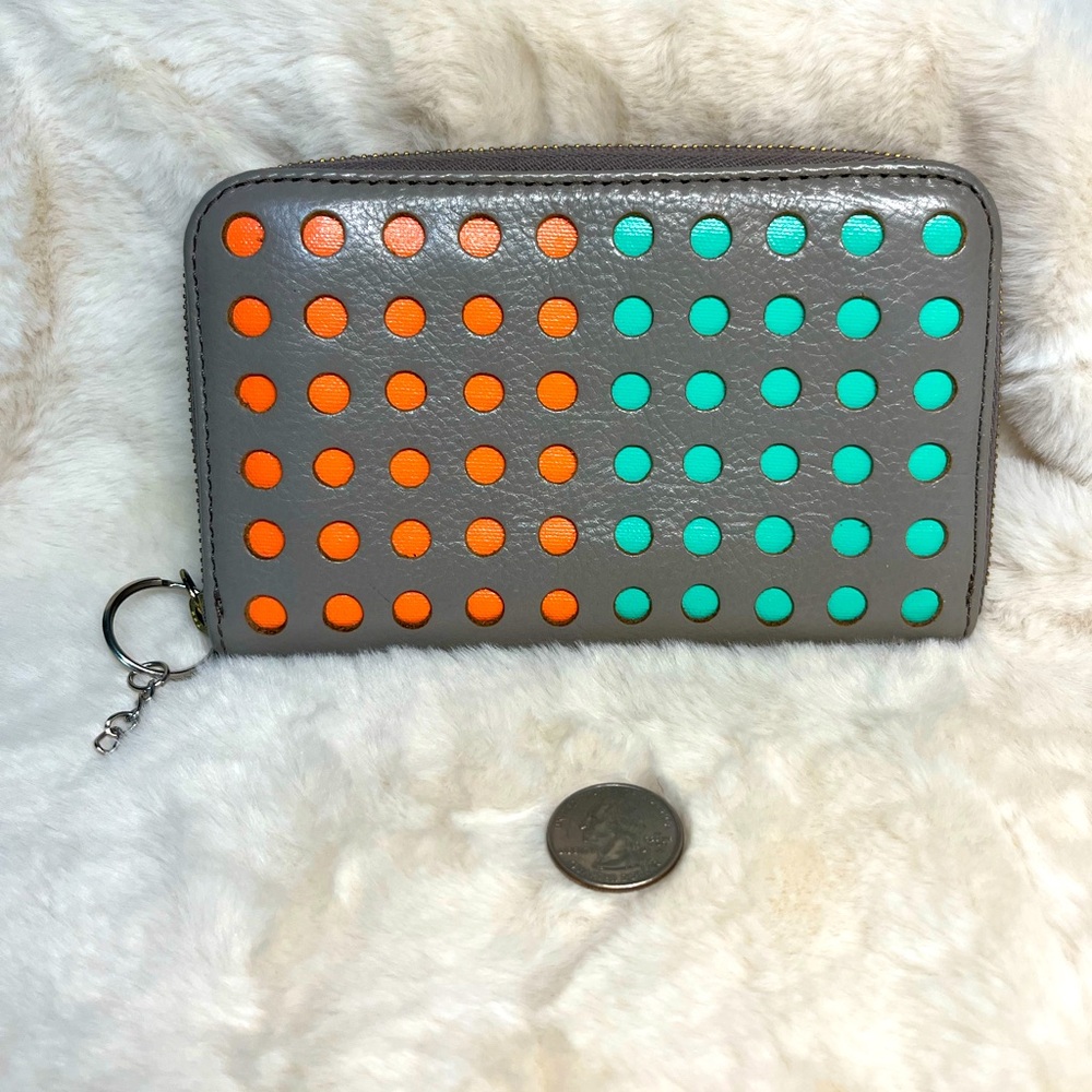 Women’s Fossil zip around Tricolor Coin and Card Holder Wallet